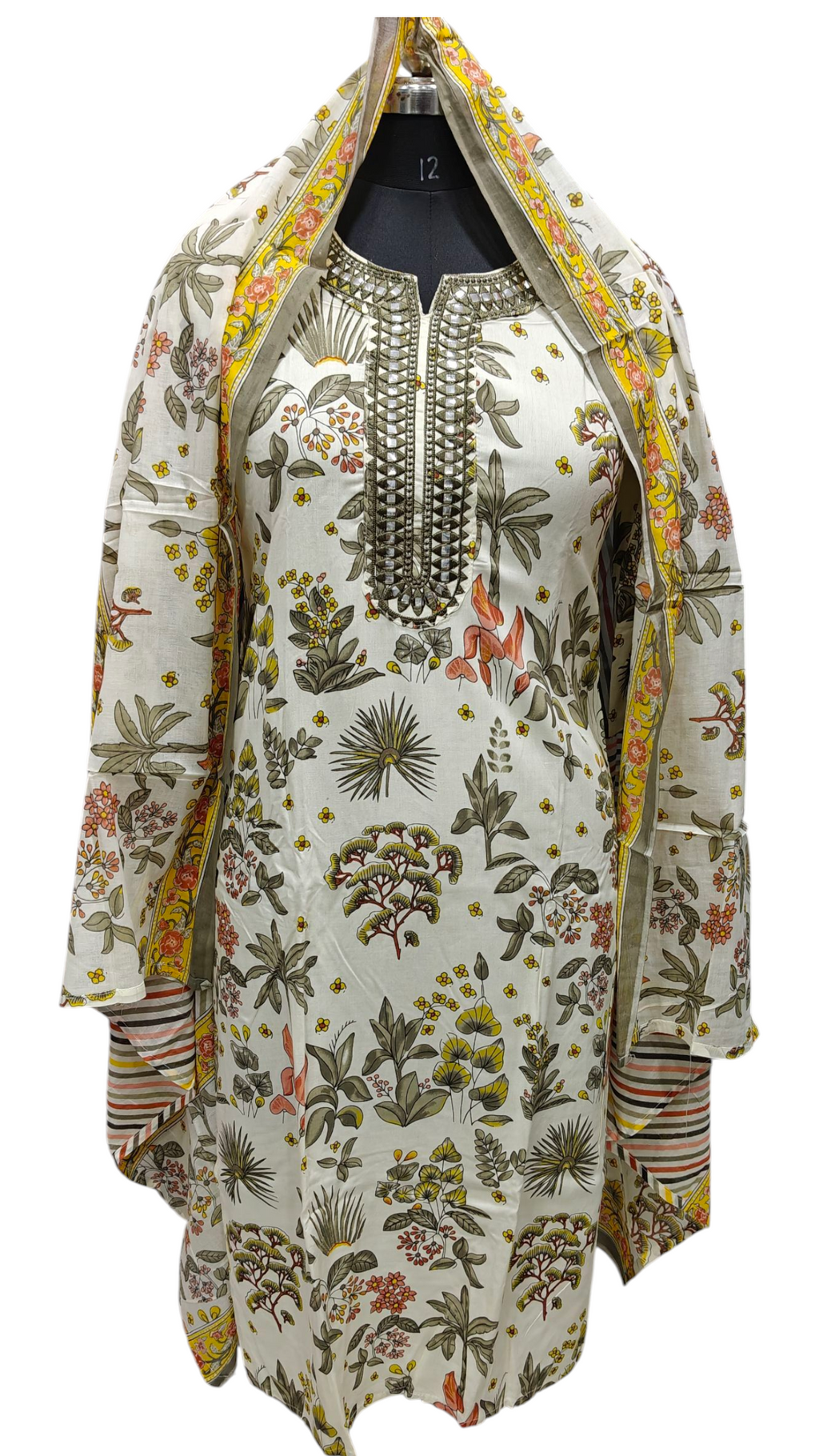 Heavy Quality Stylish Printed Kurta 3 piece Set For Women