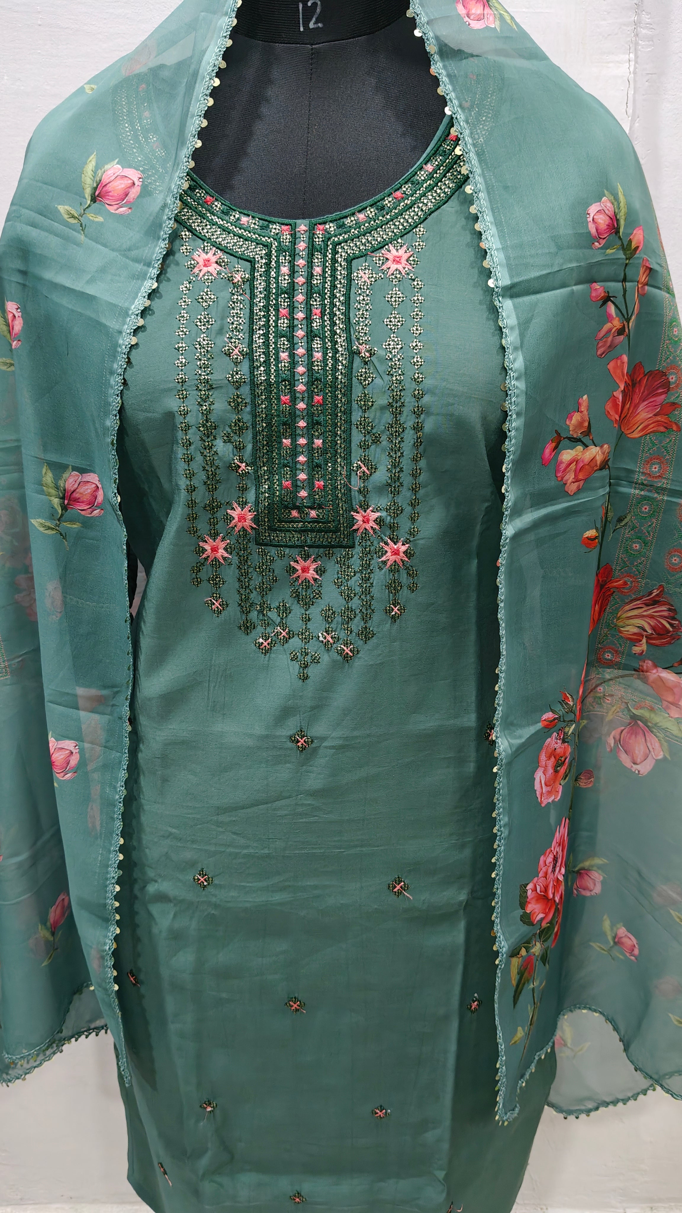 Beautiful Florals Print 3 Piece Set For Women