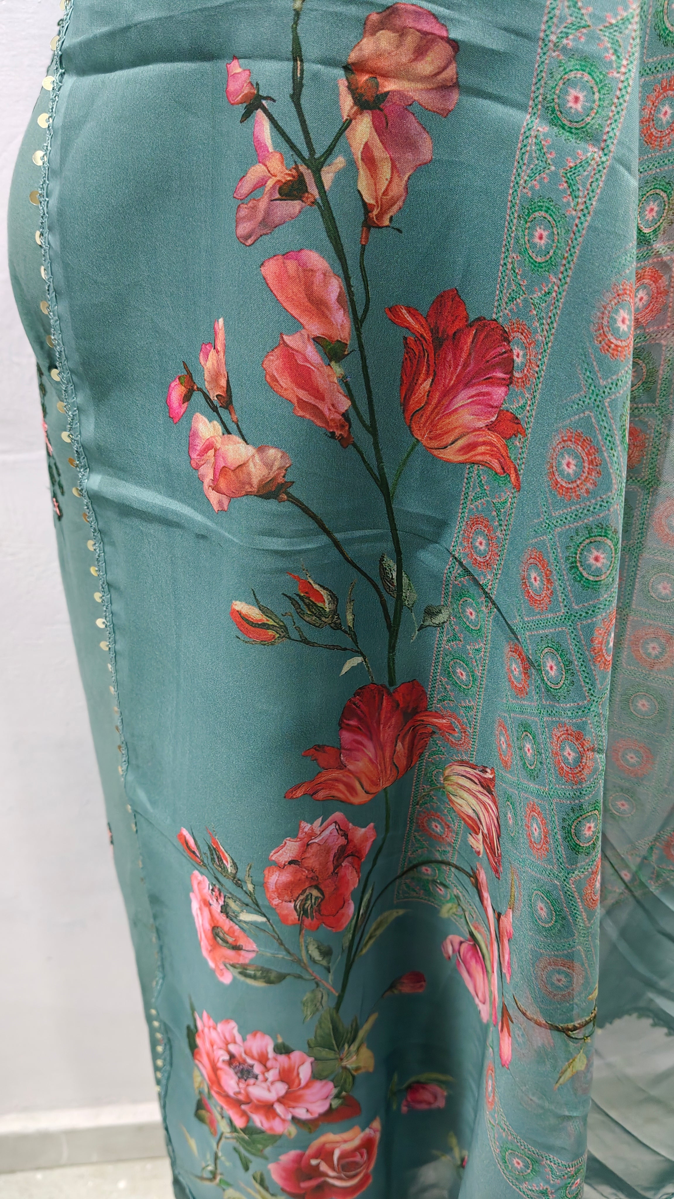 Beautiful Florals Print 3 Piece Set For Women